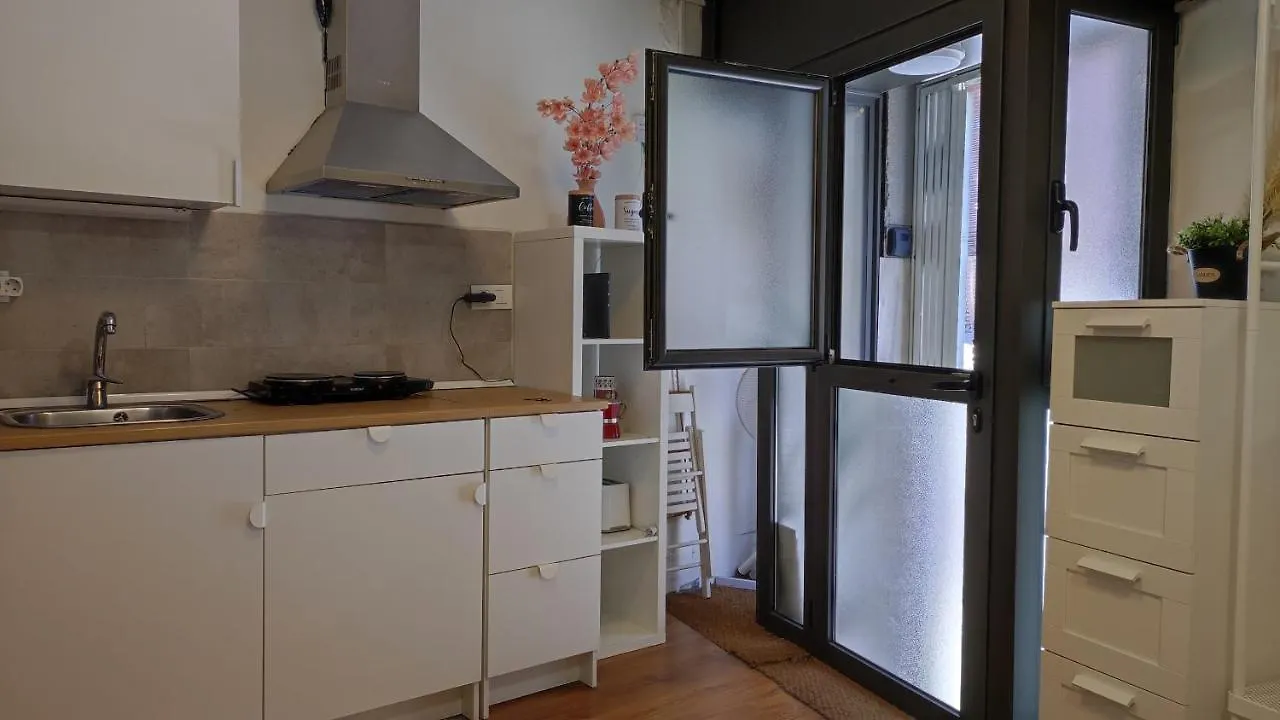 Estudio Barcelona Park Guell Apartment