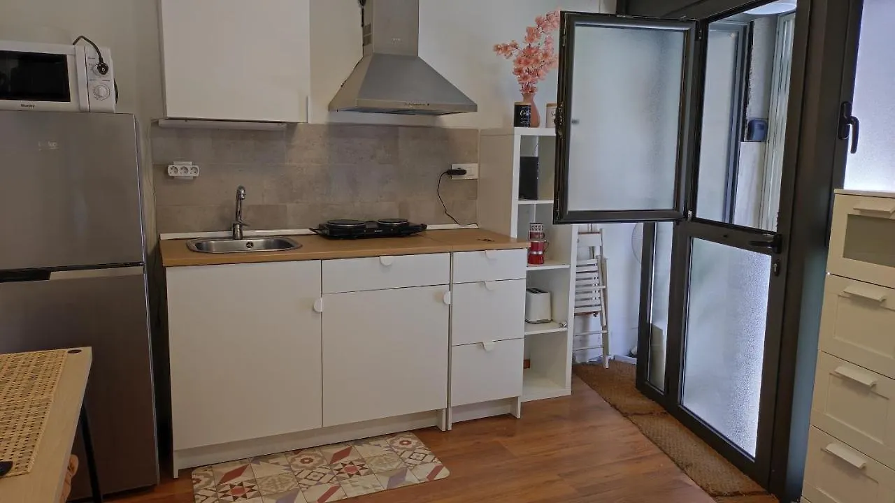 Estudio Barcelona Park Guell Apartment